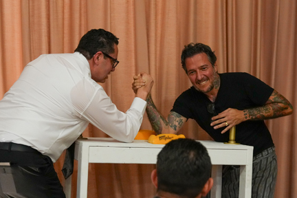 Vatche Kiwanian am wrrestles Marco cerretelli